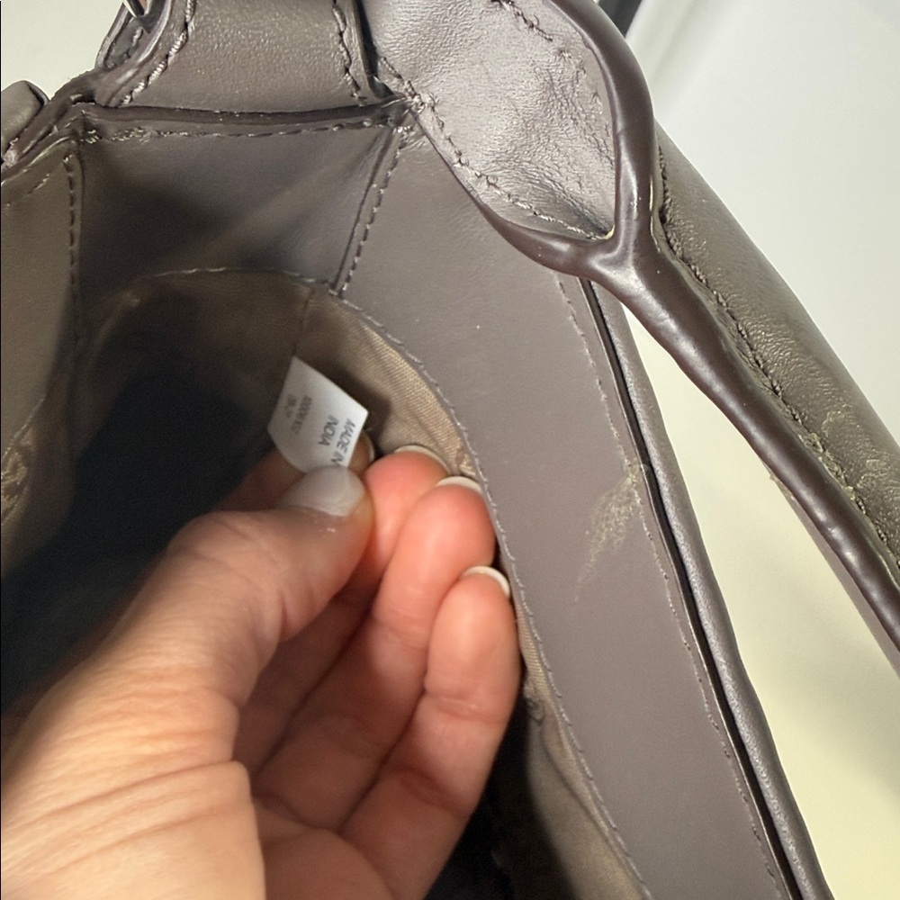 Tory Burch Thea Woven Bucket Hobo in grey zinc color handbag top handle - Picture 9 of 14